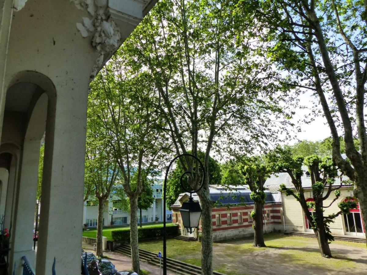 Appartement Elegant Et Confortable Au Coeur De Vichy, Pres De L'Opera Et Des Parcs Napoleon III - Fr-1-489-303 Zewnętrze zdjęcie